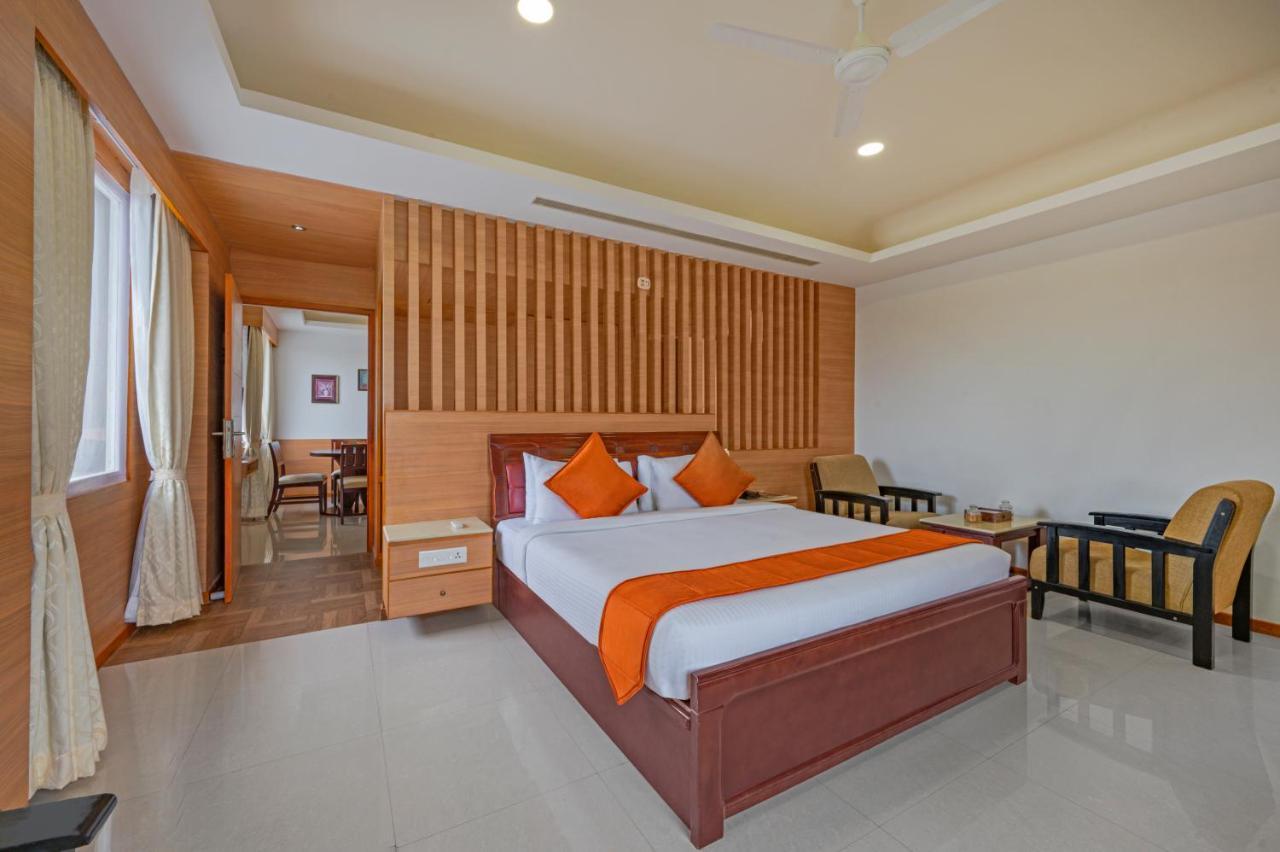 Sterling V Grand Madurai Hotell Exteriör bild