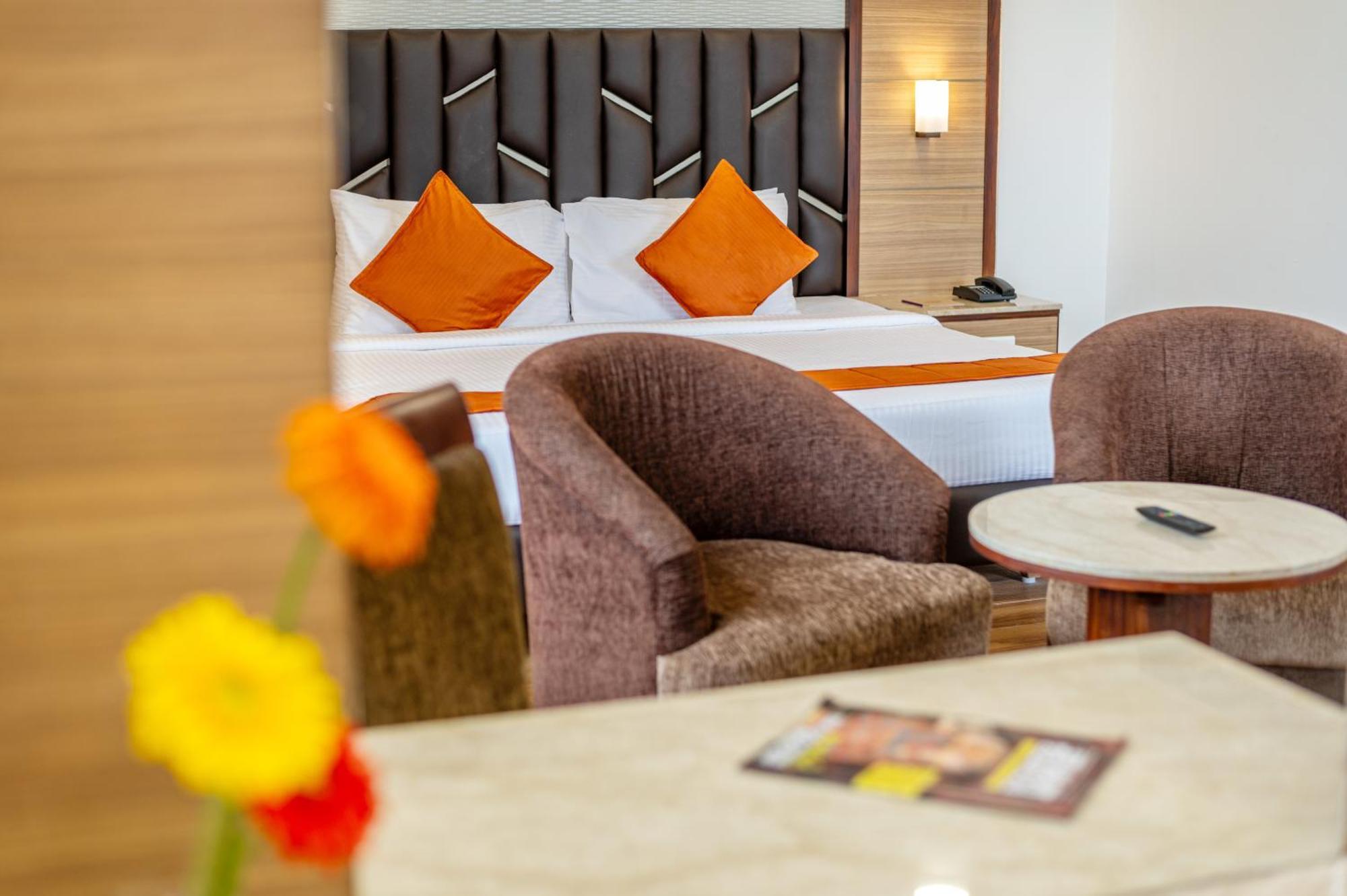 Sterling V Grand Madurai Hotell Exteriör bild