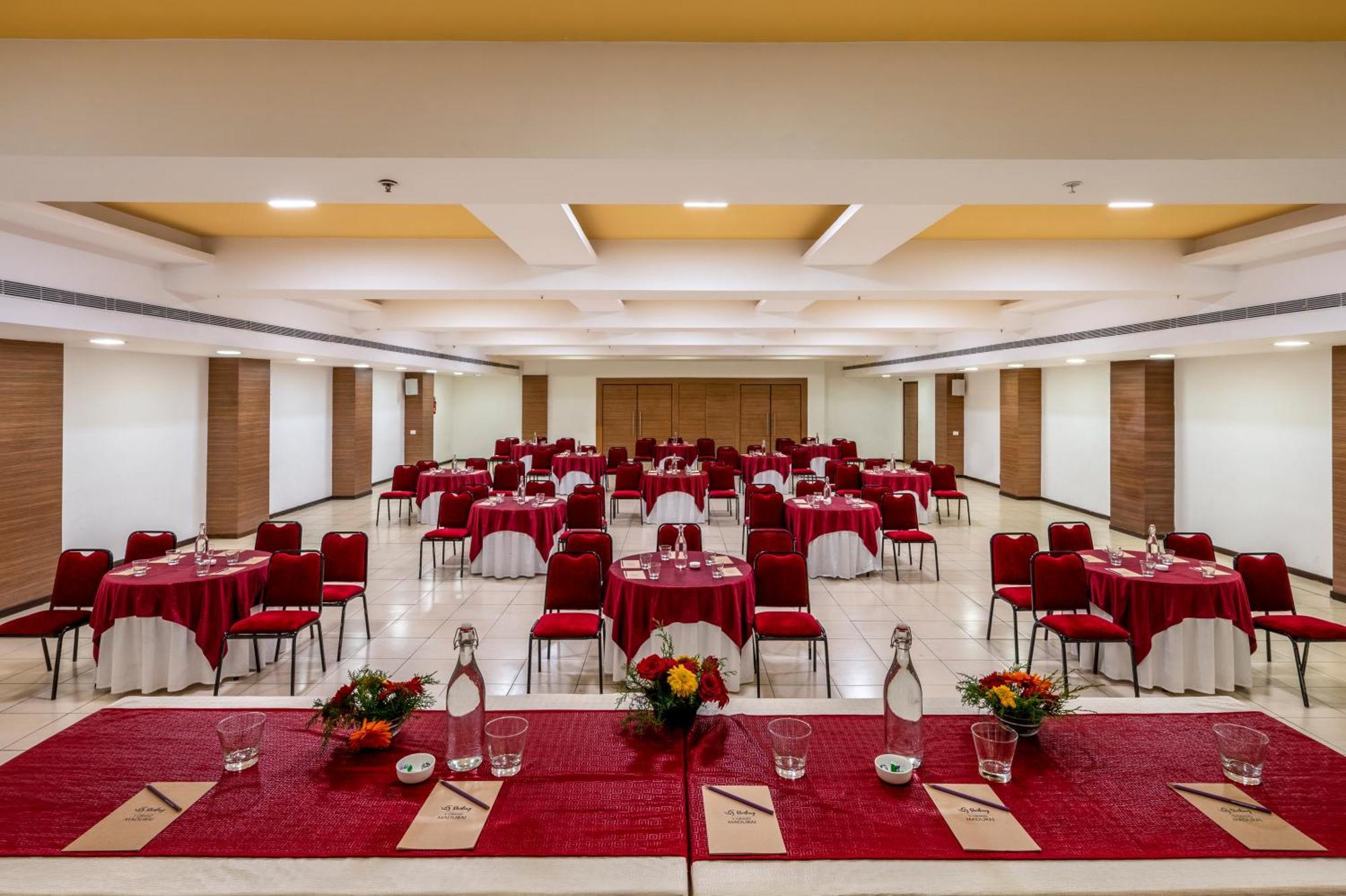 Sterling V Grand Madurai Hotell Exteriör bild